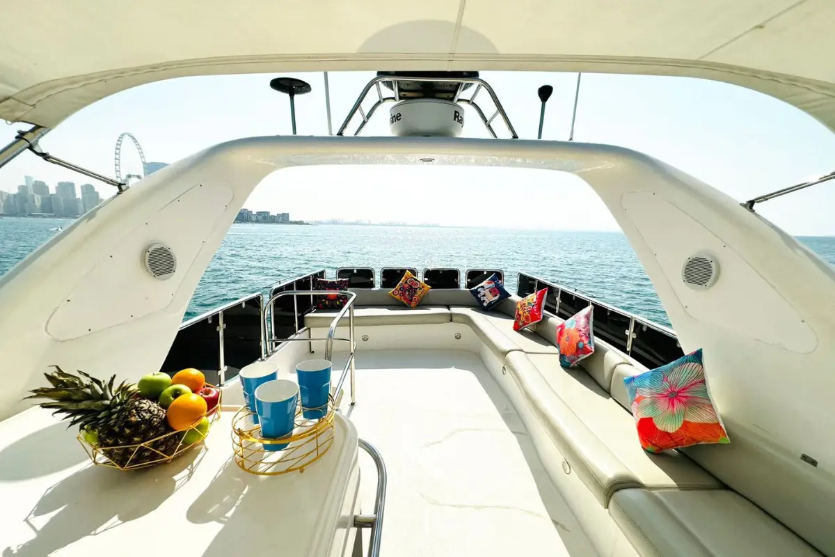 50 Ft Majesty Yacht — photo 2
