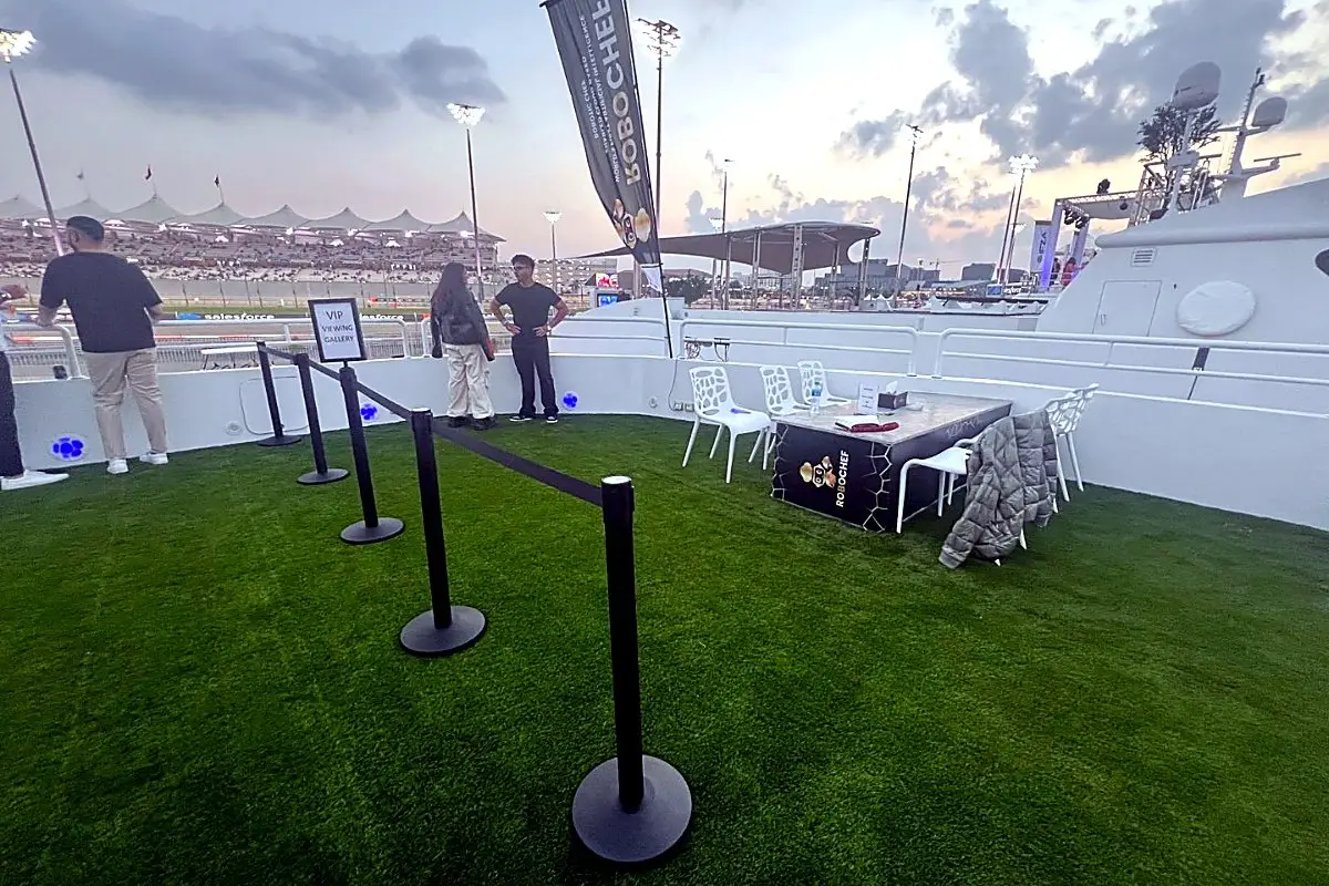F1 Track View On a yacht Grand Prix F1 2026 VIP — photo 2