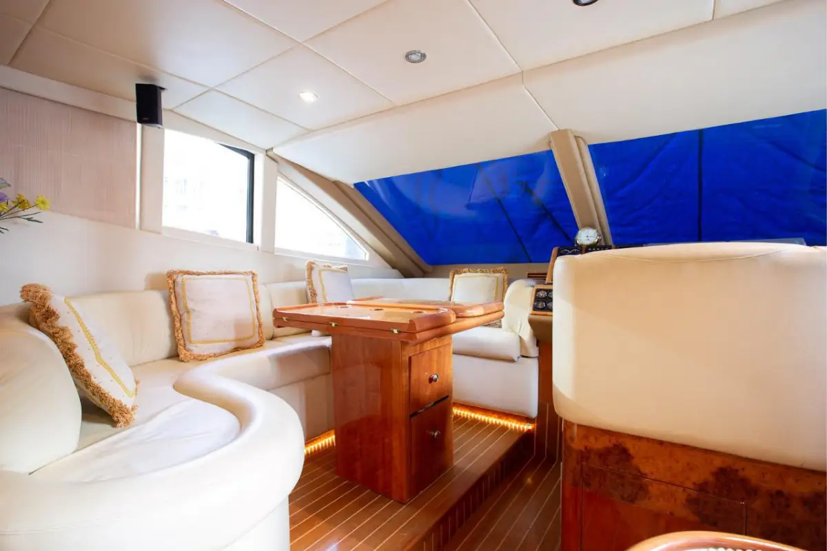 70 Ft Majesty Yacht — photo 8