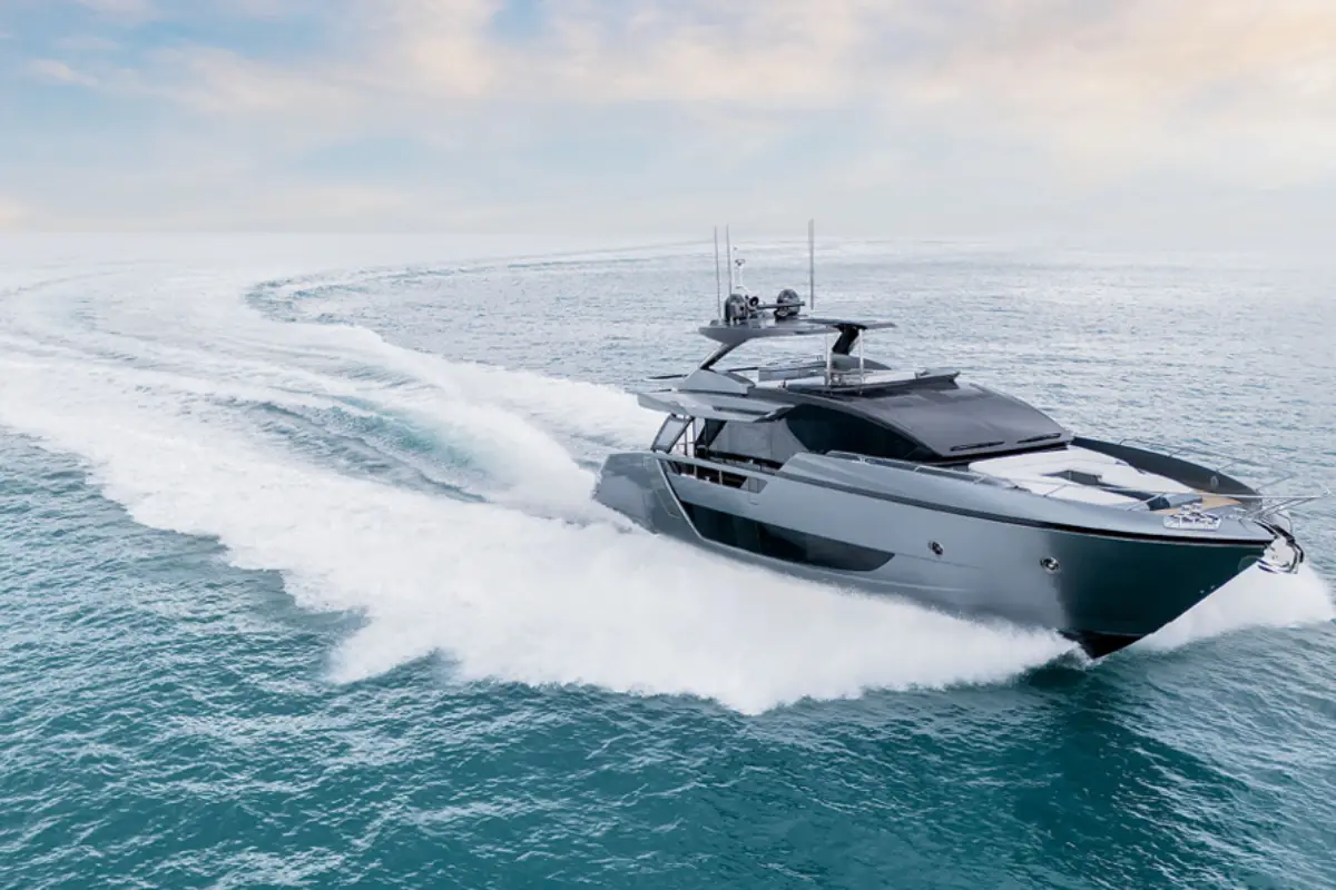 Riva Diva 82 Brochure Luxury — photo 5