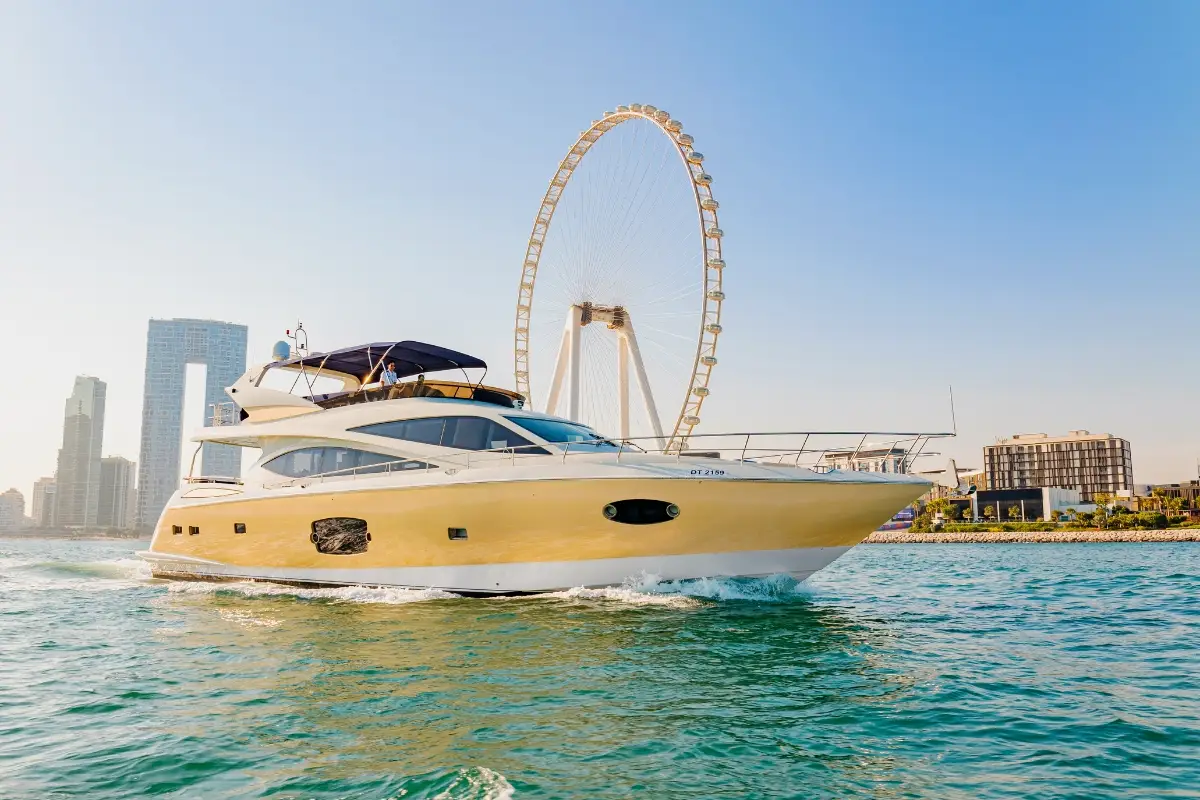 76 Ft Astra Luxury Yacht — photo 7