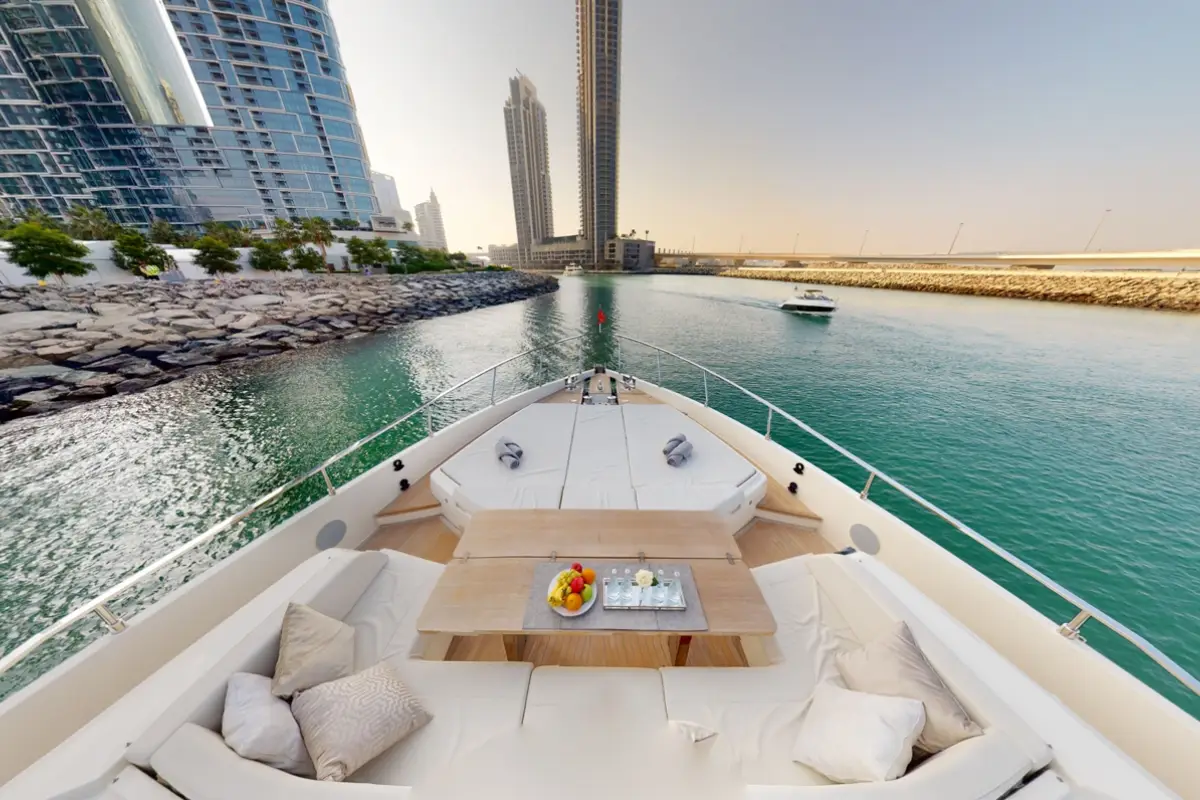 Ferretti 780 Luxury Yacht — photo 3