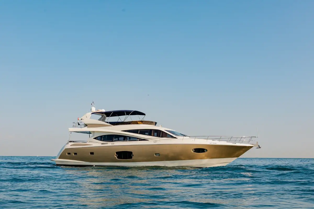 76 Ft Astra Luxury Yacht — photo 3