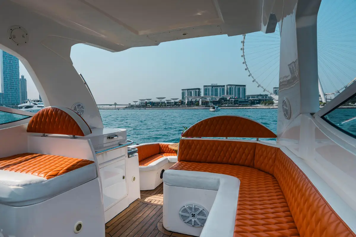 36 Ft Luxury Oryx Yacht — photo 7