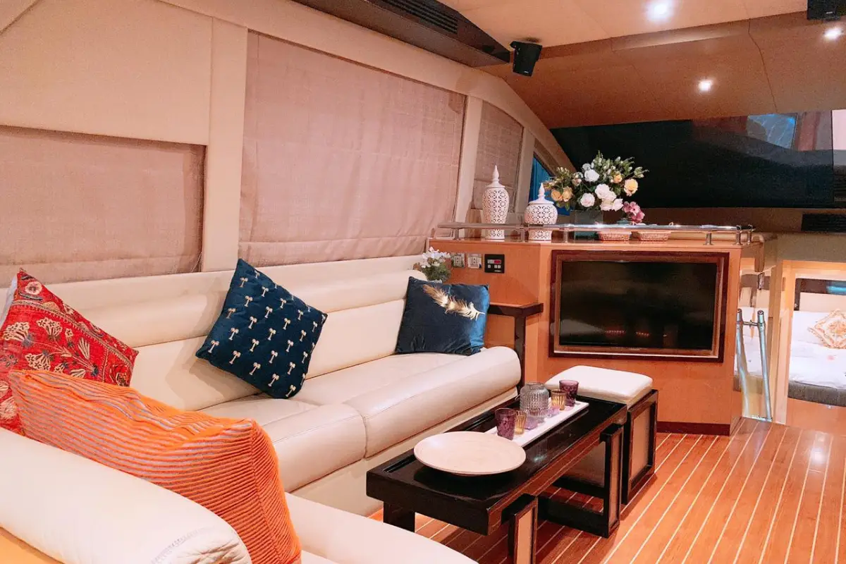 56 Ft Majesty Yacht — photo 21