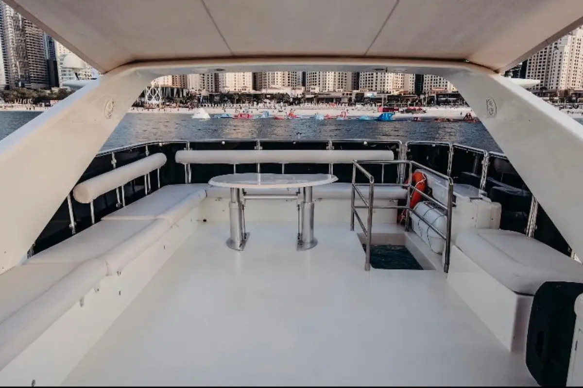 82 Ft Paradise with Jaccuzi — photo 11