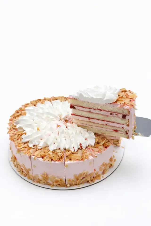 Signature Cakes