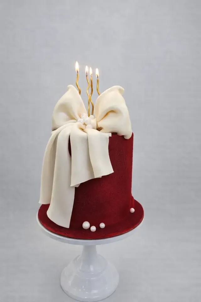 Signature Cakes