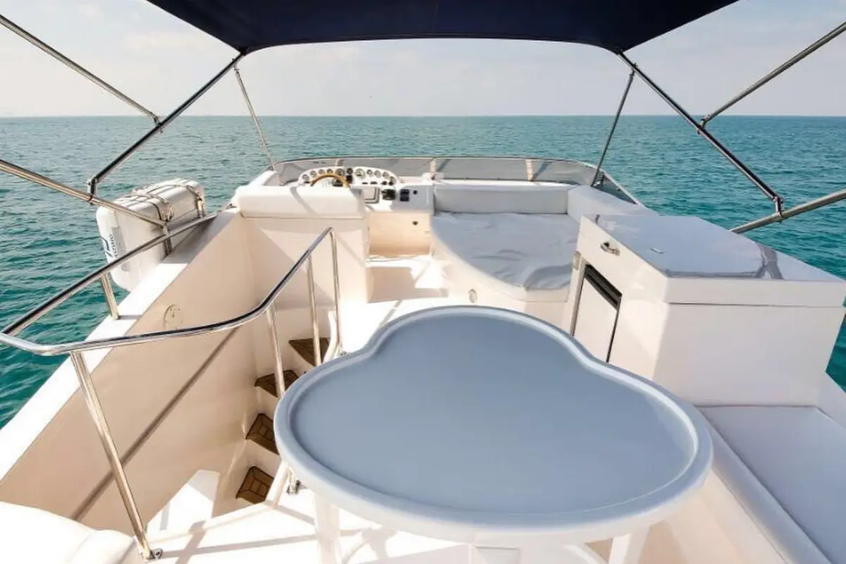 48 Ft Majesty Yacht — photo 6
