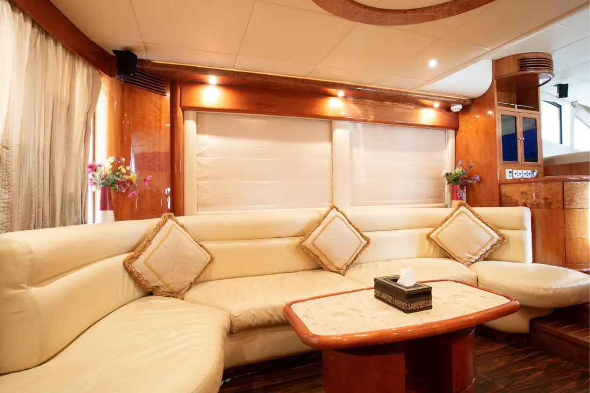 70 Ft Majesty Yacht — photo 7