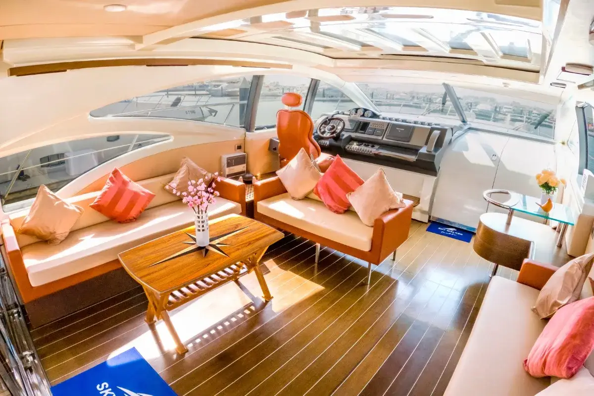68 Ft Sura Yacht — photo 4